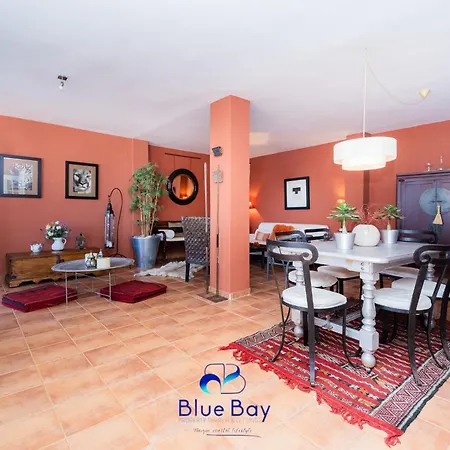 Al Alba Townhouse With Community Pool And Padel Holiday home