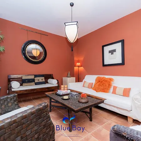Al Alba Townhouse With Community Pool And Padel Holiday home