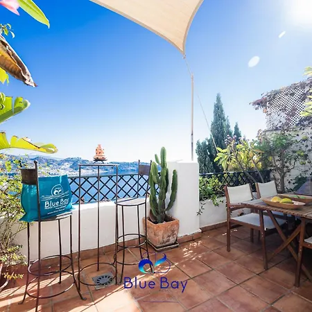 Al Alba Townhouse With Community Pool And Padel *
